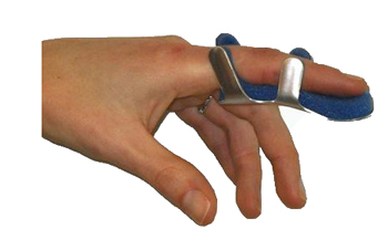 STECCA PER FRATTURA DITA A RANETTA FARMASPLINT MISURA PICCOLA IN ALLUMINIO MODELLABILE CON IMBOTTITURA IN SPUGNA POLIURETANICA ANTIALLERGICA RADIOTRASPARENTE 8 CM 1 PEZZO - Dolomiti e Natura